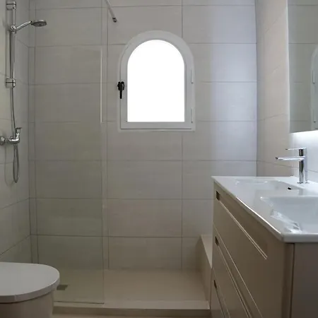 Beautiful With Private Pool And Amazing View *